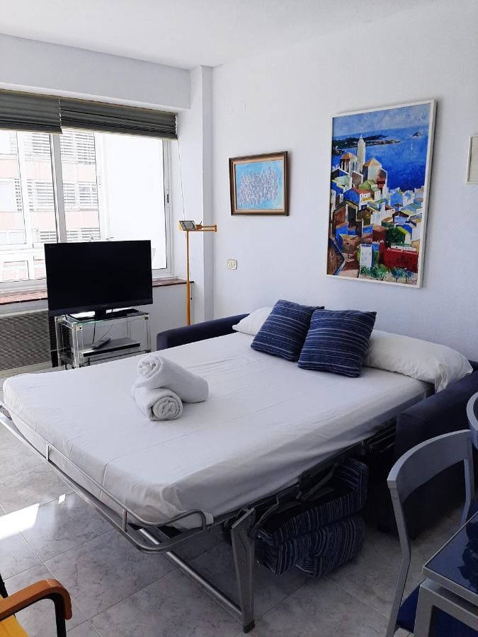 Апартаменты Carihuela Sea Views Торремолинос Экстерьер фото