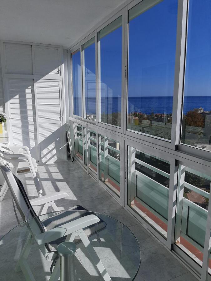 Апартаменты Carihuela Sea Views Торремолинос Экстерьер фото